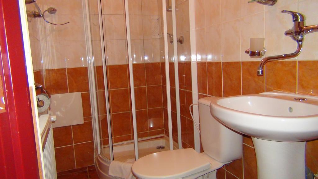 Penzion Vila Aria Nitra Habitación foto
